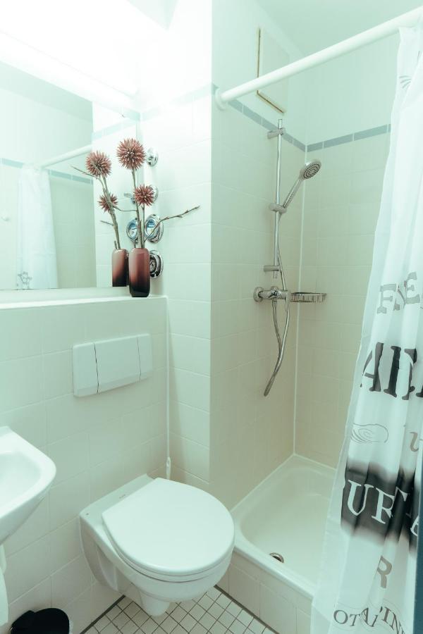 Apartament Modern Und Gemuetlich Ggue. Uni-passau, Tg-stellplatz, Balkon Pasawa